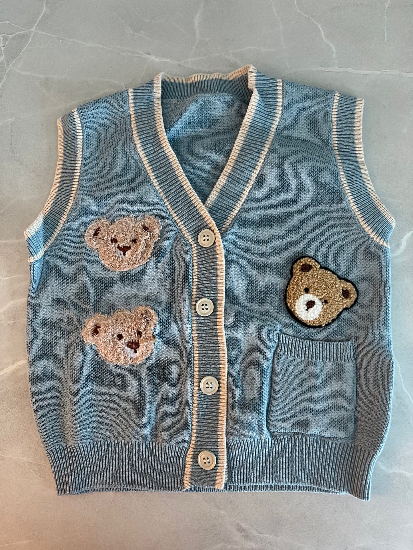 LEO Vest